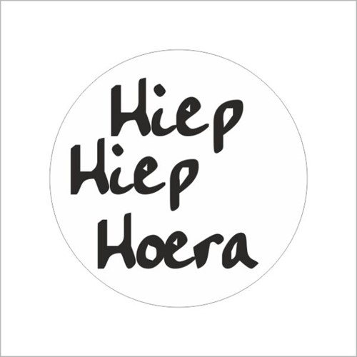 Cadeau etiket ø39mm wit met zwarte opdruk: 'Hiep Hiep Hoera' rol 500 etiketten
