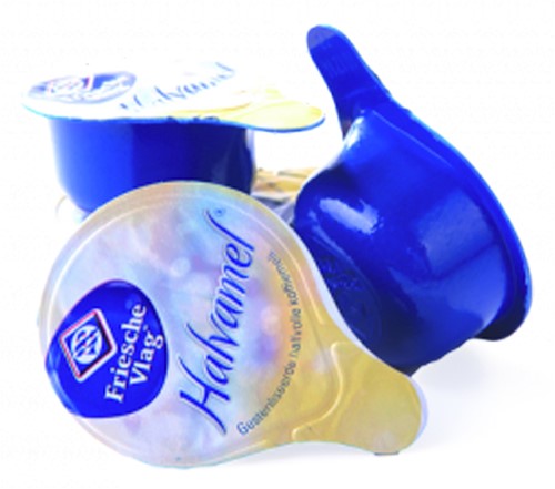 Koffiemelk Friesche vlag halfroom 7,5 gram 10 cups