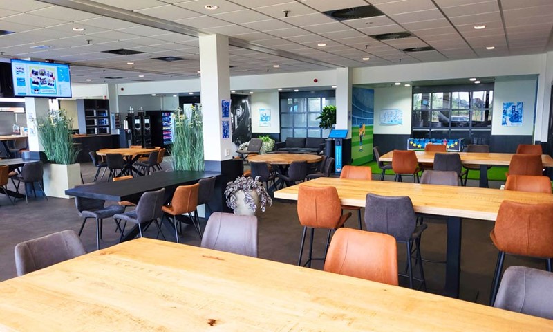 Een gezellige en comfortabele kantine voor Monta